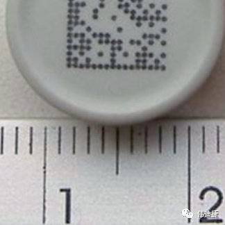 0_4 幼型药瓶底部DataMatrix码尺寸示例