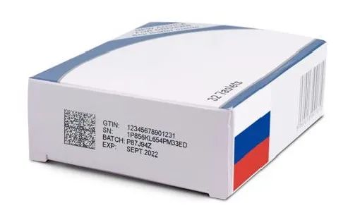 白色纸盒上的二维象征、GTIN、批次与有效期字符